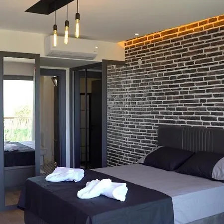 ヴィラ Stone Highland Villas
